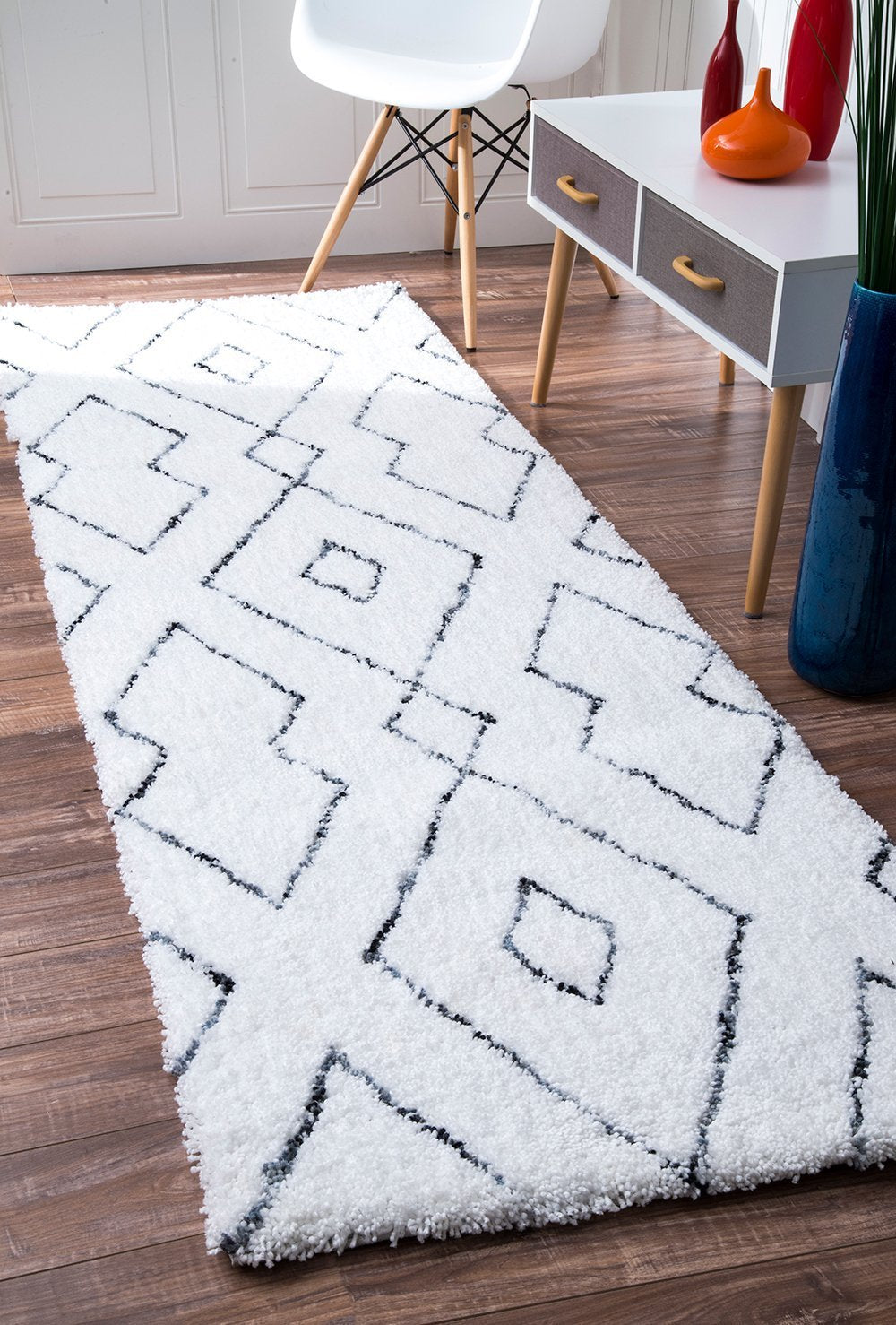Nuloom Rugs - Hand Tufted Beaulah Shaggy - White