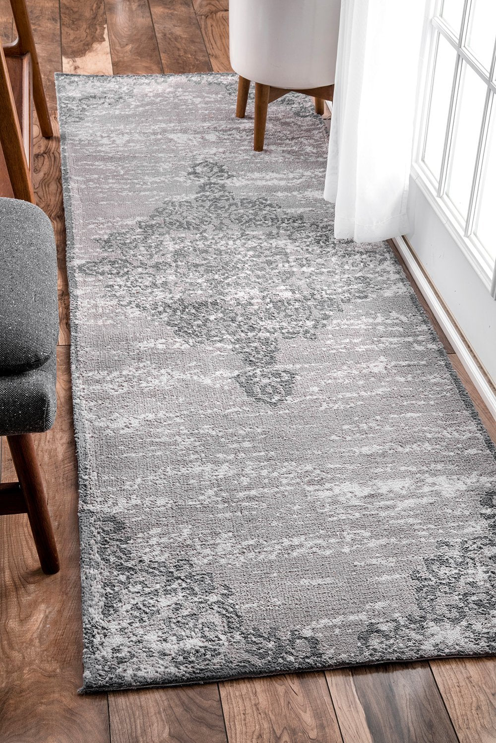 Nuloom Rugs - Floral Alcala - Grey