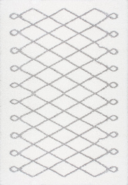 Nuloom Rugs - Stasia Diamond Shag - Grey