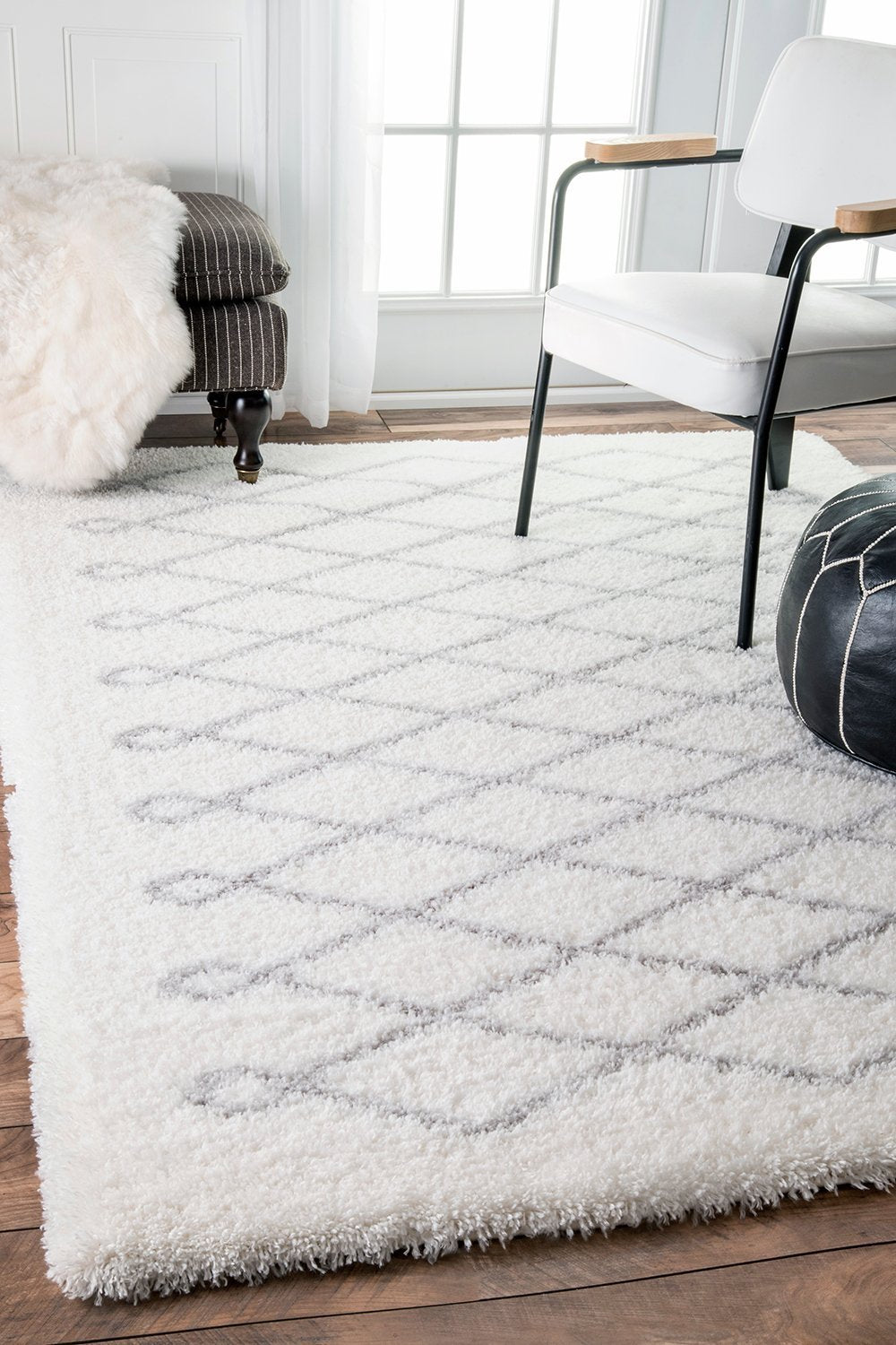 Nuloom Rugs - Stasia Diamond Shag - Grey