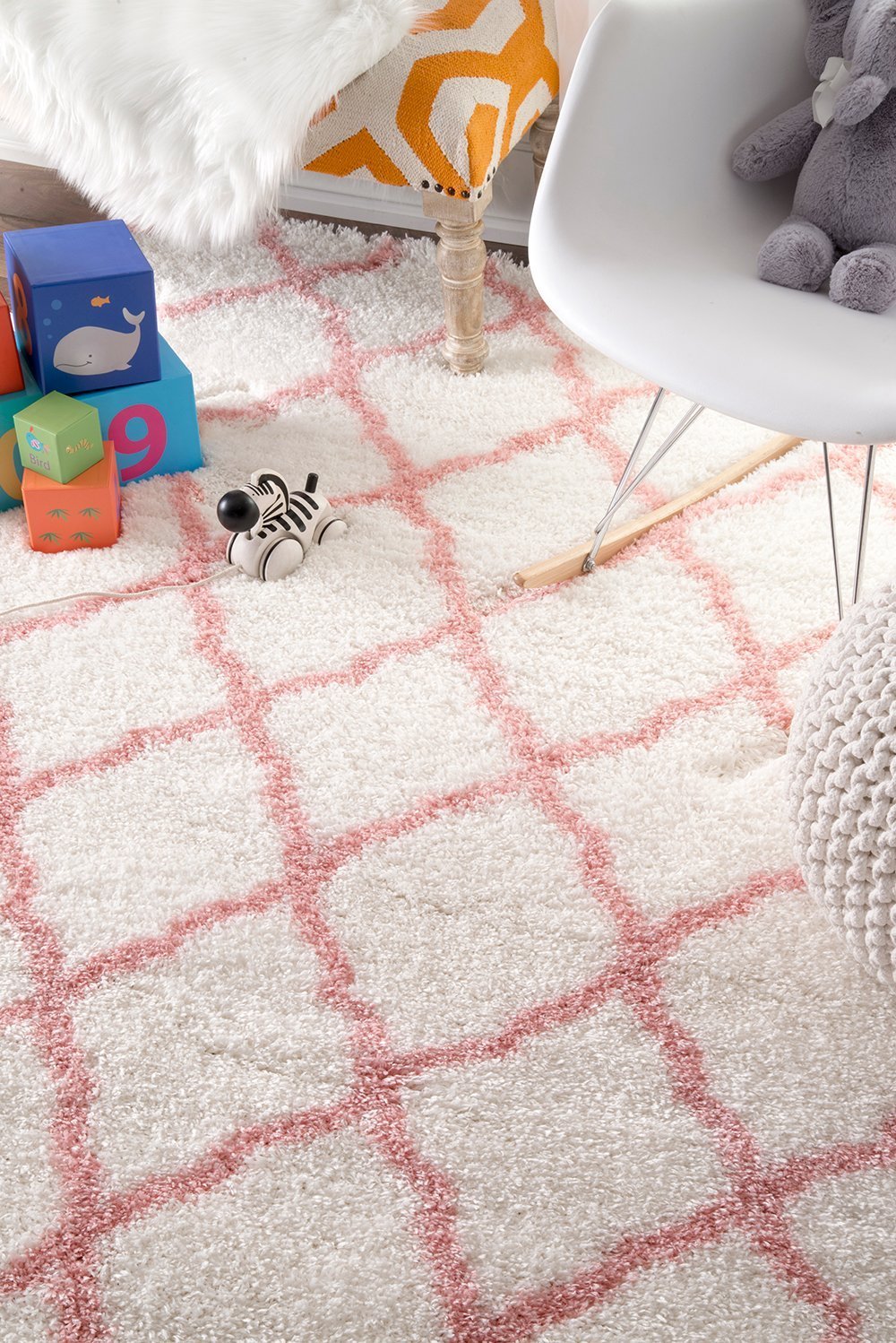 Nuloom Rugs - Nelda Trellis Kids Shag - Baby Pink