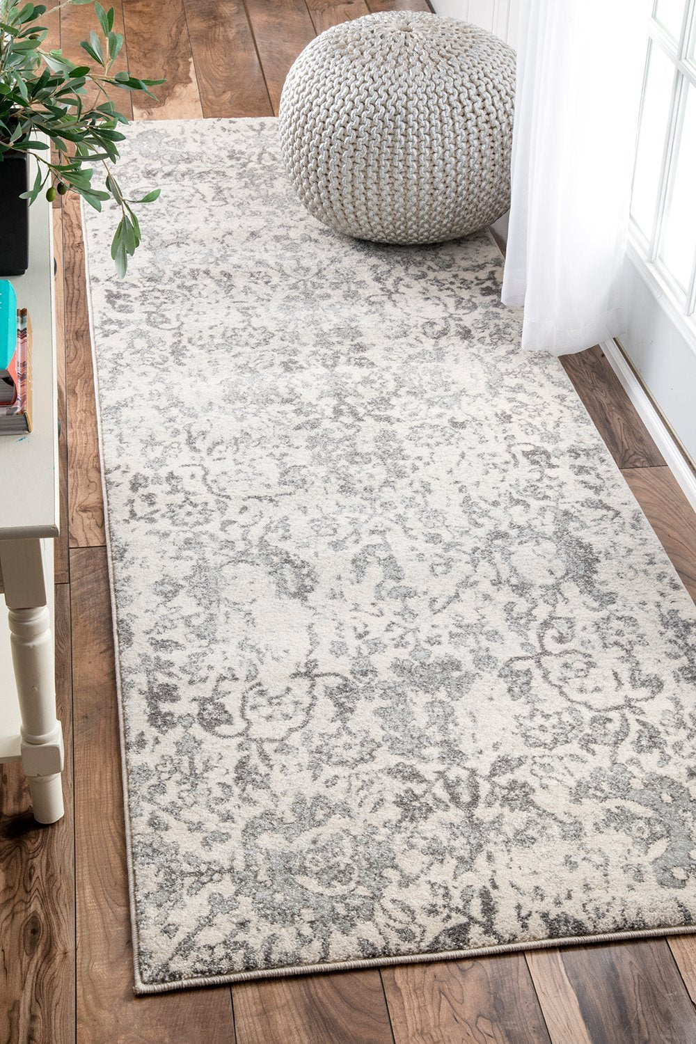 Nuloom Rugs - Floral Damask Nubia - Grey