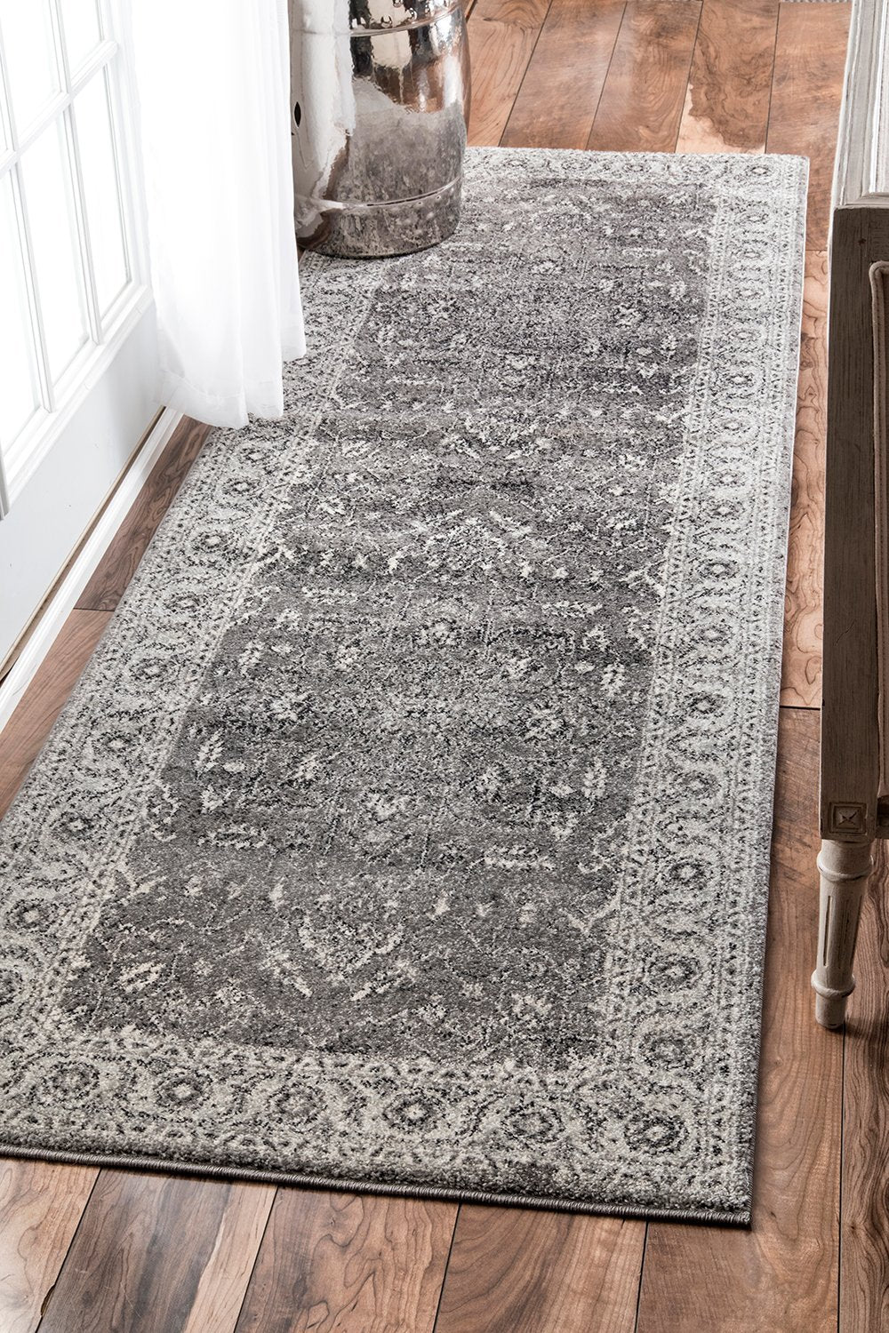 Nuloom Rugs - Vintage Abbey Blossom - Dark Grey