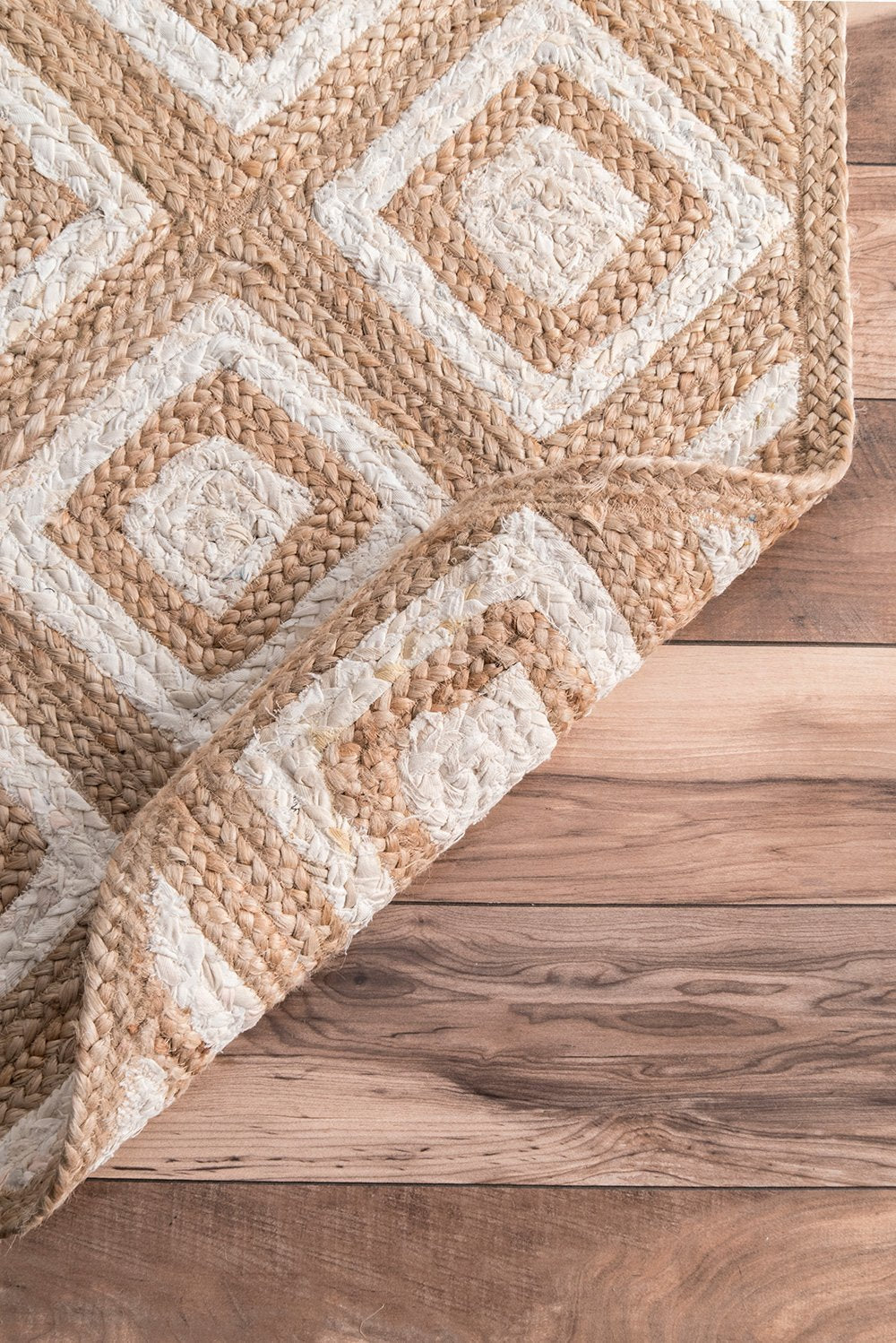 Nuloom Rugs - Rosalva Diamonds Jute - Bleached