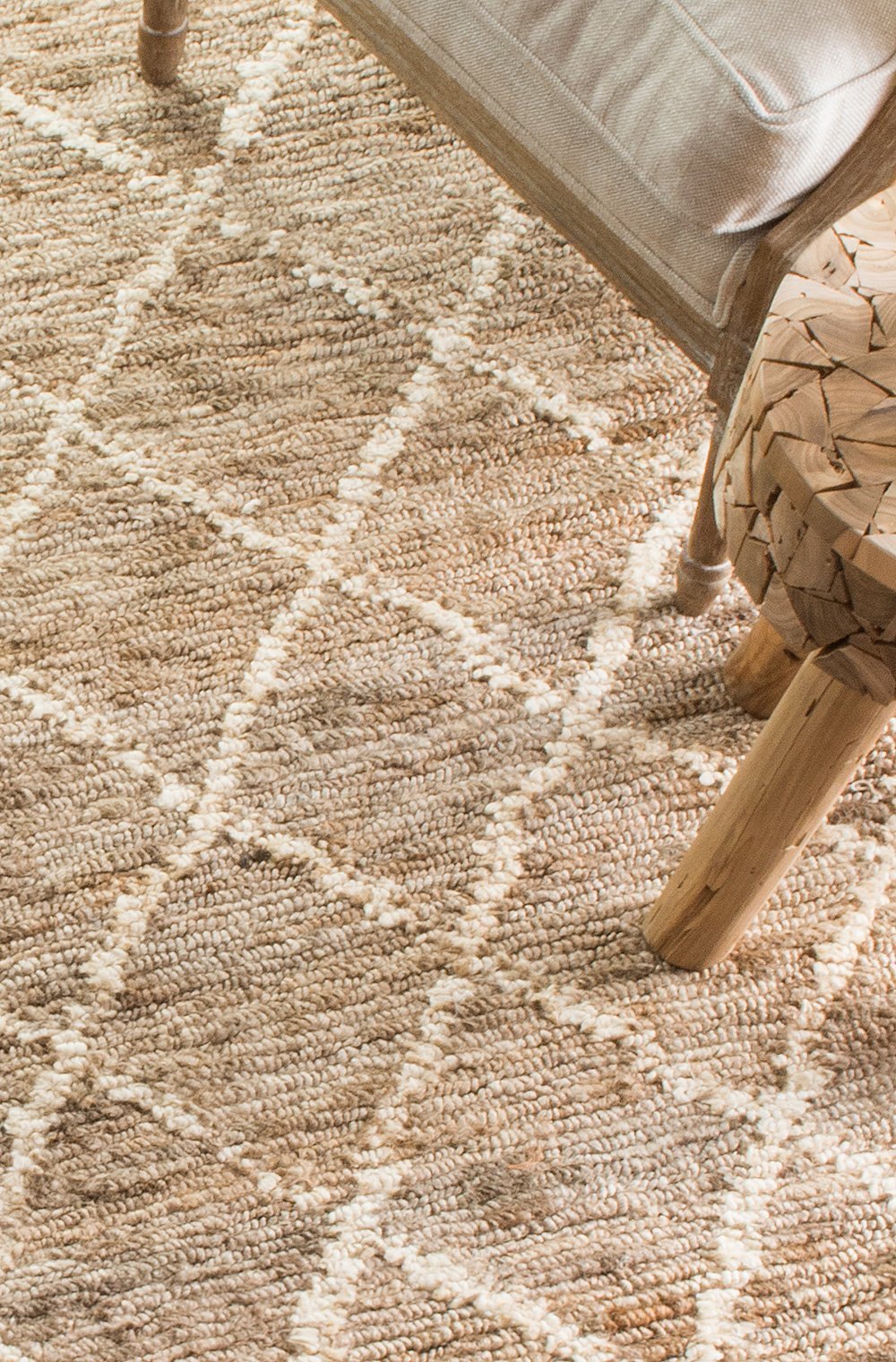 Nuloom Rugs - Hand Knotted Danika - Natural